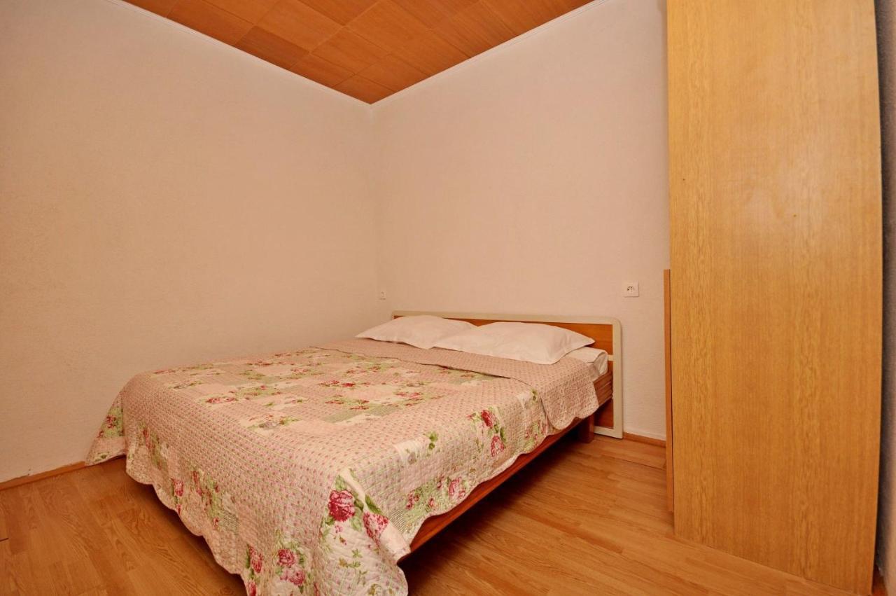 Apartment Jakov Donji Okrug  Exterior photo