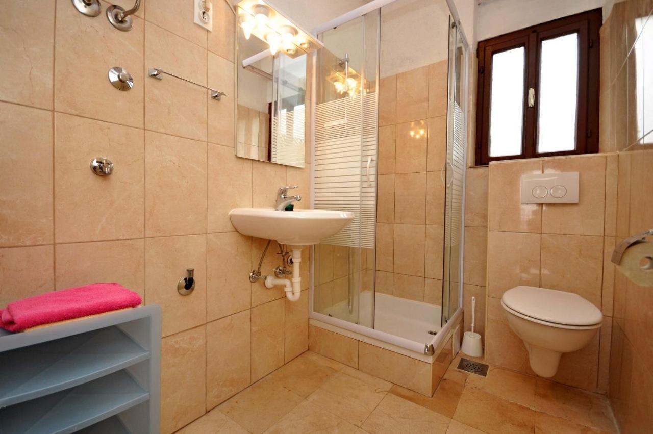 Apartment Jakov Donji Okrug  Exterior photo